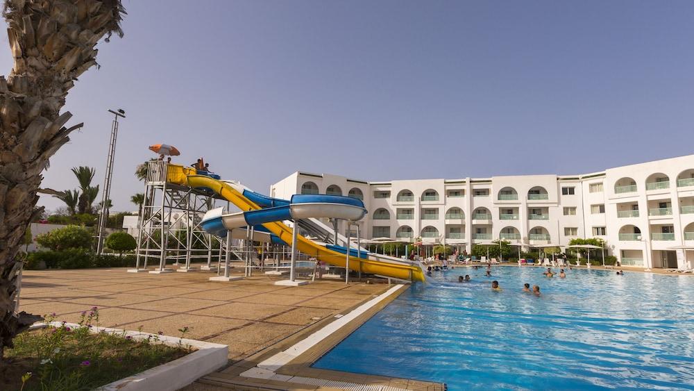 Hotel El Mouradi Skanes 4*